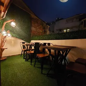  旅馆 Moon
