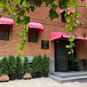 elle-boutique-hotel.alltbilisihotels.com/